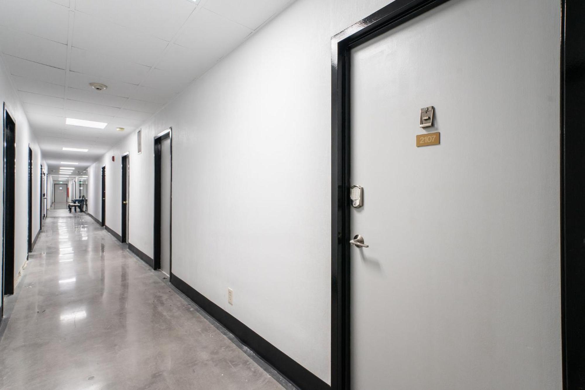 21Floor-Renovated 2Br,1Bath King And Queen Bed And Parking Atlanta Exterior foto